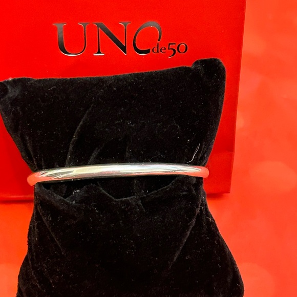 Uno de 50 Heritage Topaz bracelet - Picture 2 of 6